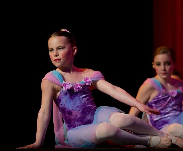 Childhood dance photo of Summer, current sports photographer
