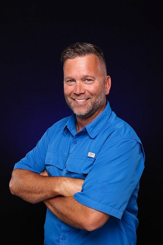 Headshot of Joey Freeman, owner of Sportsline Photography